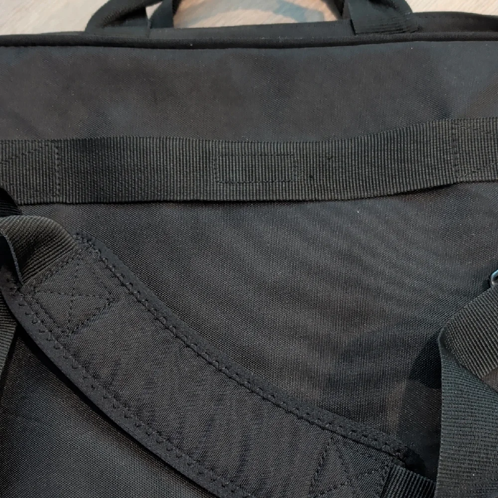Professional Black Laptop Briefcase with Padded Shoulder Strap